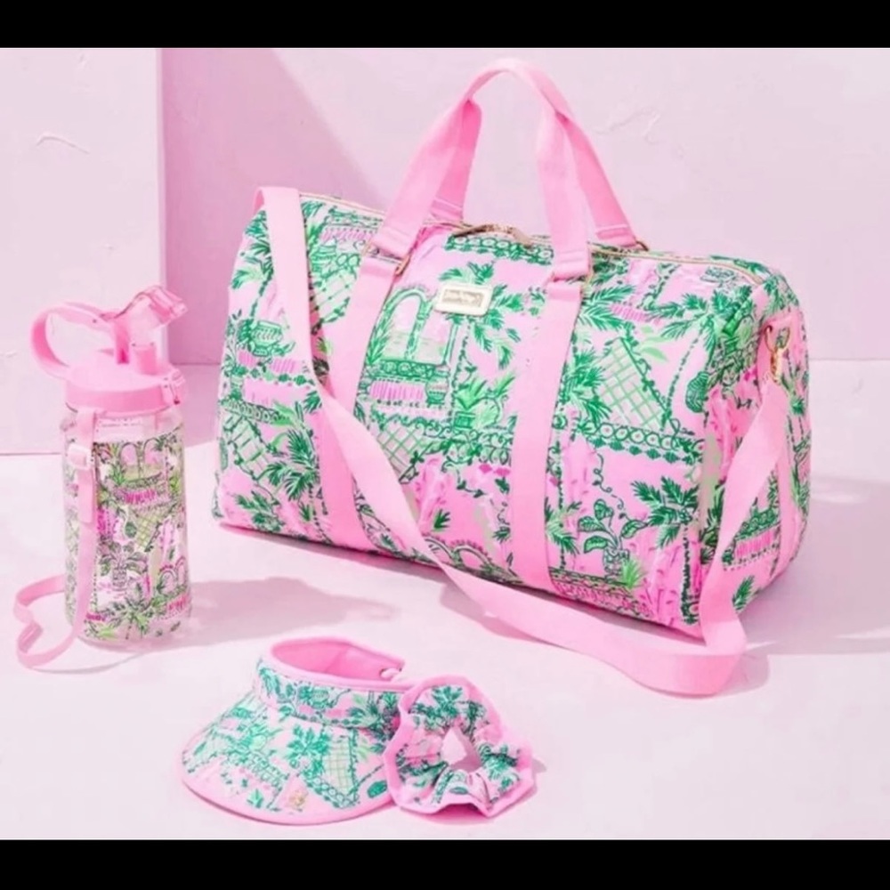 Lilly Pulitzer GWP Duffle Bag - Picture 4 of 4